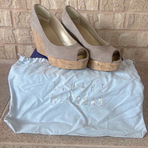 Stuart Weitzman Wedge Shoes. Size 8. Like New. Worn once!! - Picture 1 of 3